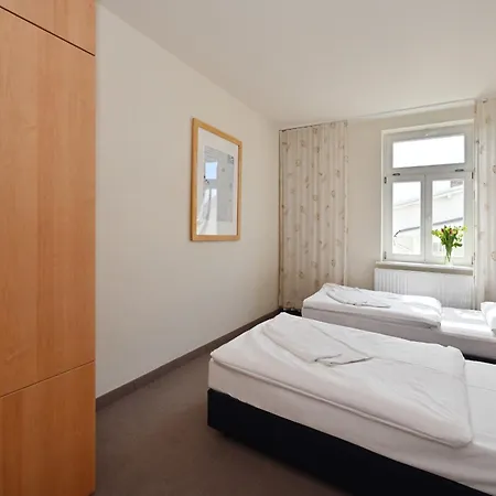 Apartment 9 Fuer Bis Zu Sechs Personen Sellin (Rugen)